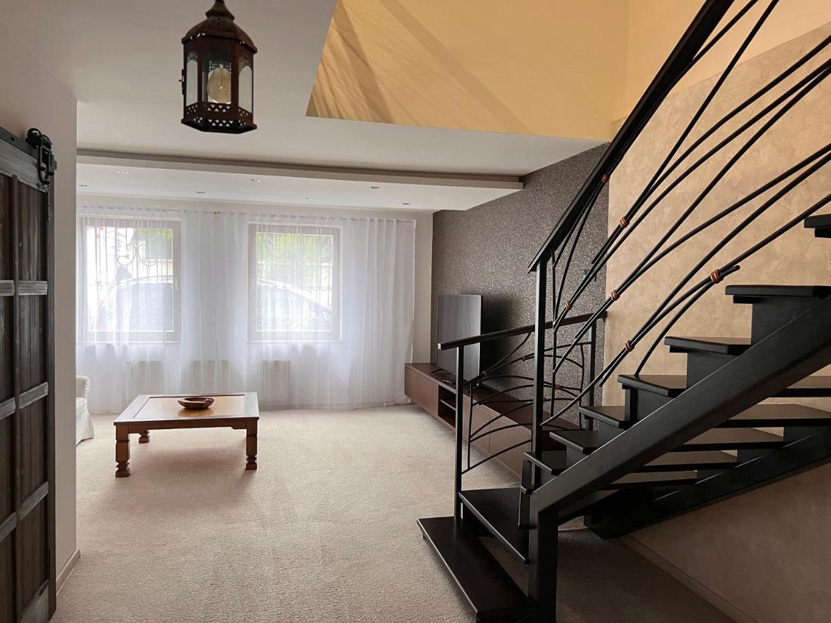 Dependance Patriot Trnava Hotel Luaran gambar